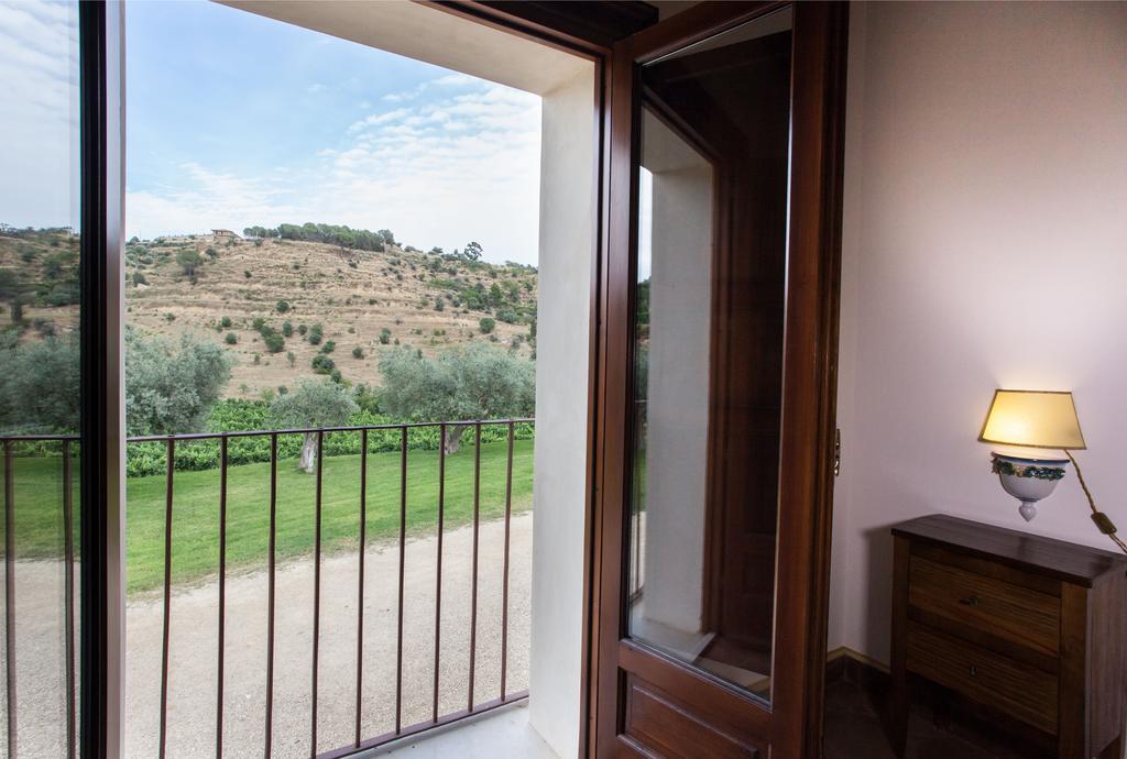 Antica Tenuta Del Nanfro Caltagirone Phòng bức ảnh